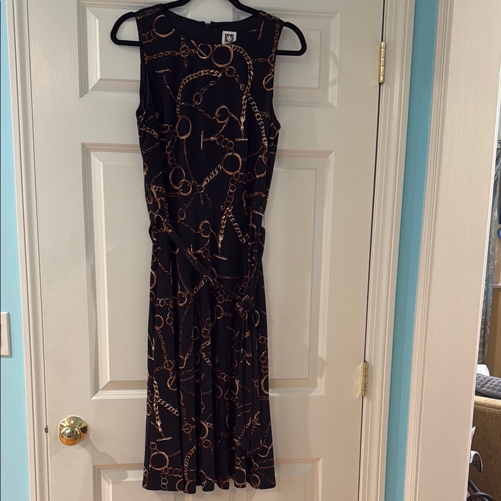 Anne Klein Gold and Black Sleeveless Sheath Midi Dress